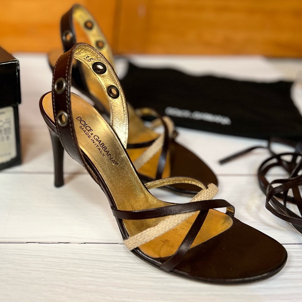 Dolce & Gabbana Strappy heel